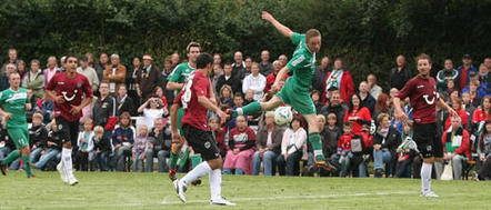 Actionbild Hannover 96 TSG Emmerthal