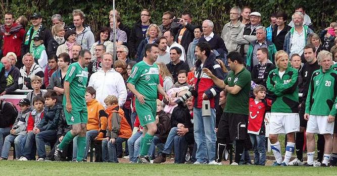 Michael Sauer Tamer Oezbek TSG Emmerthal Hannover 96